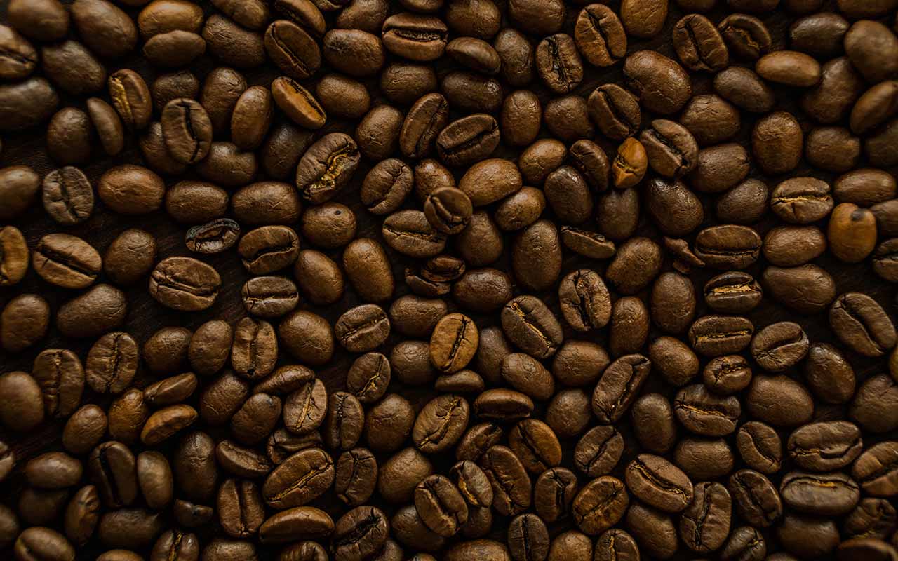 دانه های قهوه با رست متفاوت