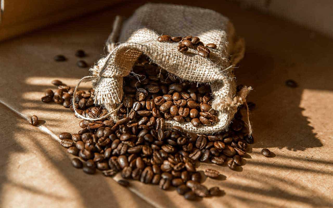 قهوه رست شده کاپی لواک